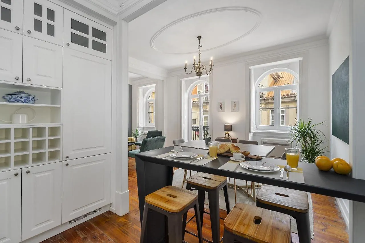Whome Central 1-Bed W/ River Views Great For D Nomads & R Workers Lisbon Apartment
